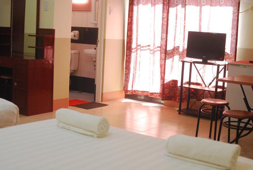 อิมพีเรียล ริดจ์ เพนชัน เฮาส์ Bed & Breakfast ตักบีลารัน ซิตี ภายนอก รูปภาพ