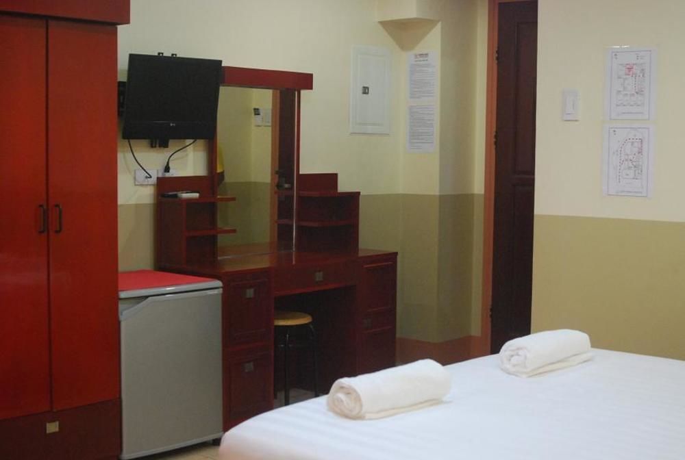 อิมพีเรียล ริดจ์ เพนชัน เฮาส์ Bed & Breakfast ตักบีลารัน ซิตี ภายนอก รูปภาพ